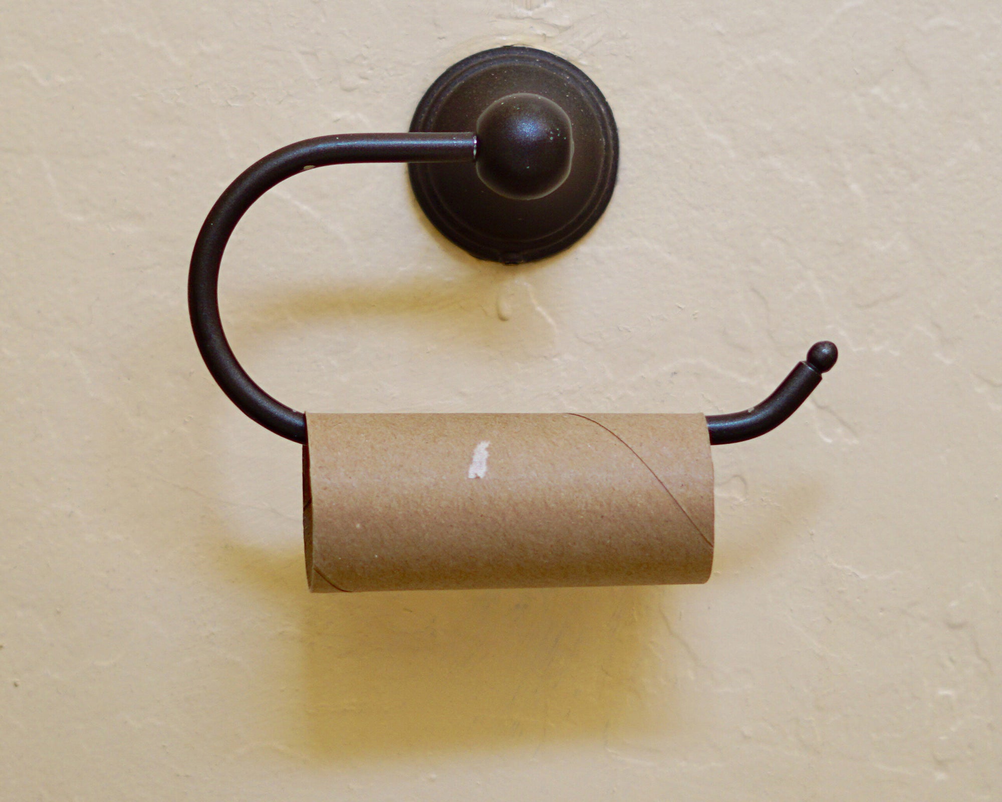 Why Buying Toilet Paper in Bulk is a Win-Win